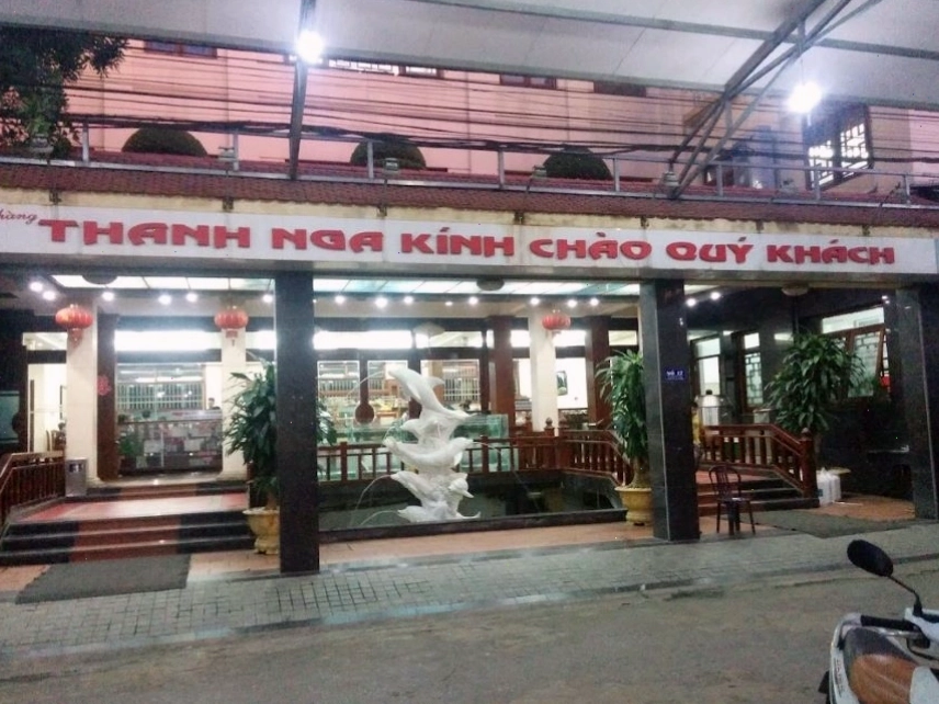 Mặt tiền rộng rãi của Nhà hàng Thanh Nga tại Ninh Bình