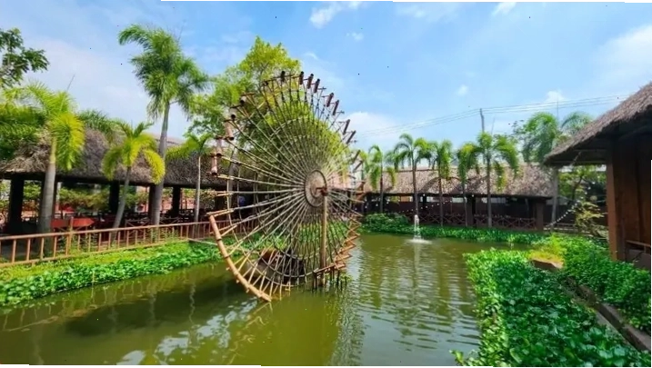 Menu Nhà hàng Sinh thái Bình Xuyên Phạm Hùng với các món ăn đa dạng