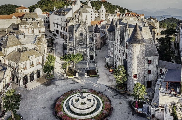 Mercure Danang French Village Bana Hills: Trải nghiệm nghỉ dưỡng đẳng cấp trên đỉnh Bà Nà