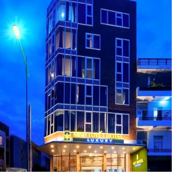Minh Tuyết Luxury Hotel, khách sạn sang trọng ở Nha Trang