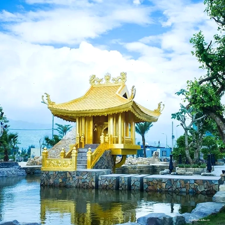 Mô hình Chùa Một Cột tại Công viên Kỳ Quan Đà Nẵng