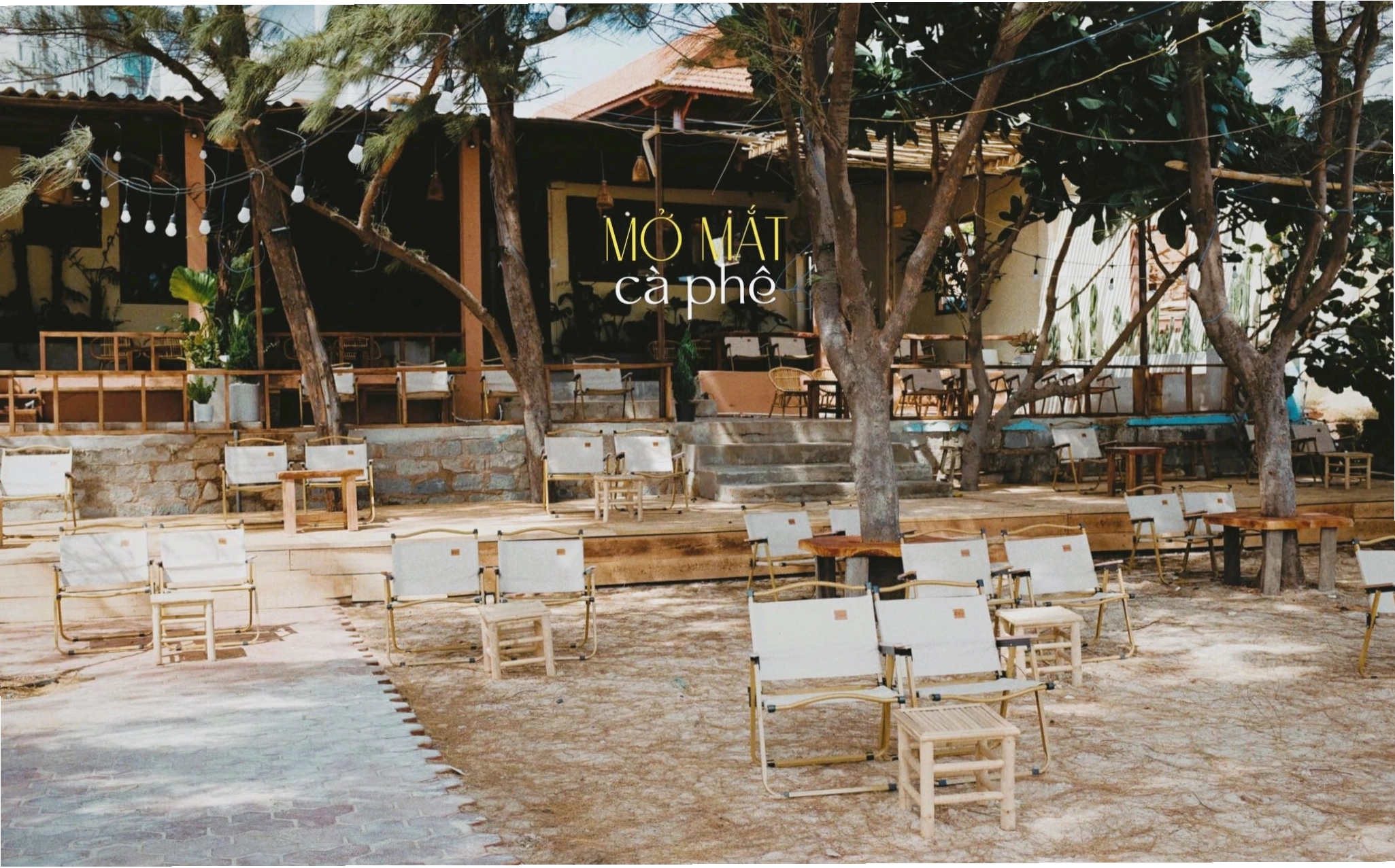 Mở Mắt Cafe Phan Thiết với không gian mộc mạc, bình dị