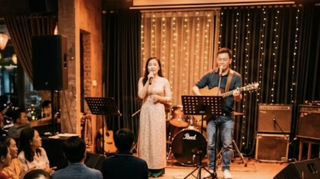 Mở quán cà phê "hát với nhau": Pháp lý bản quyền âm nhạc và kinh nghiệm kinh doanh