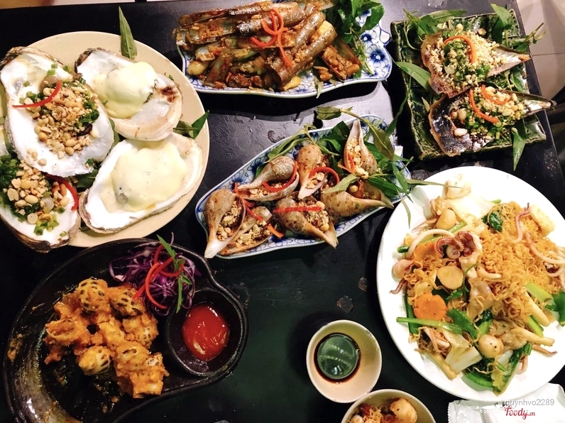 Món ăn đặc sắc tại nhà hàng Bà Cô