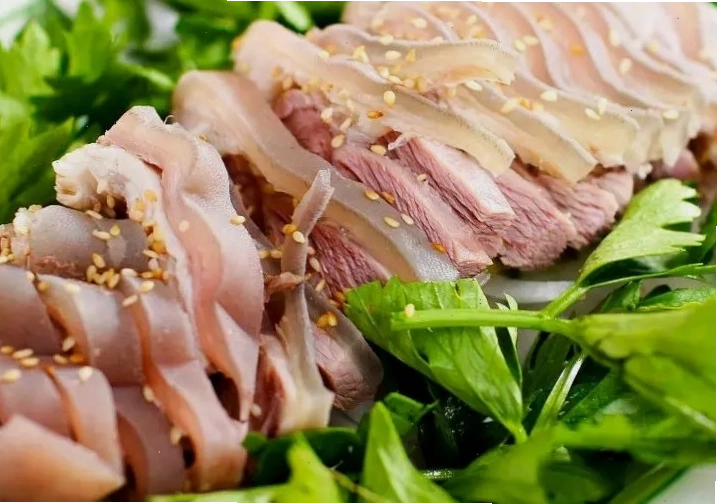 Món ăn đặc sản thịt rừng thơm ngon tại Thiên Sơn Suối Ngà