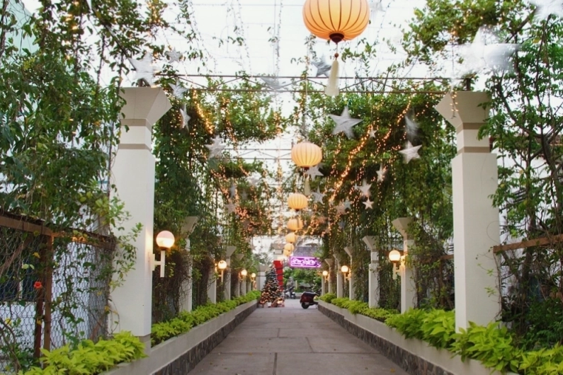 Món ăn hấp dẫn tại Quán Sông Trăng