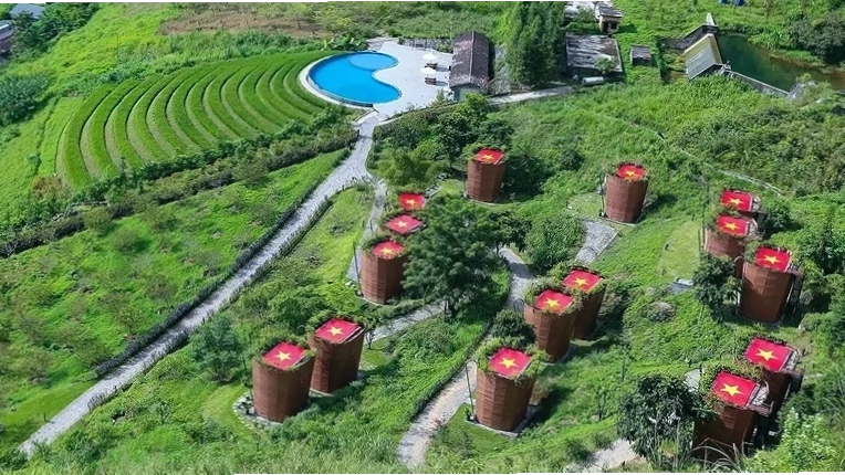 Món ăn ngon được phục vụ tại nhà hàng H
