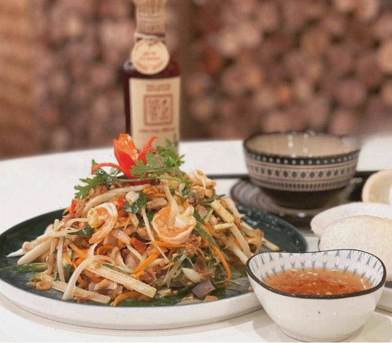 Món ăn trình bày đẹp mắt tại nhà hàng Mũi Né Xưa
