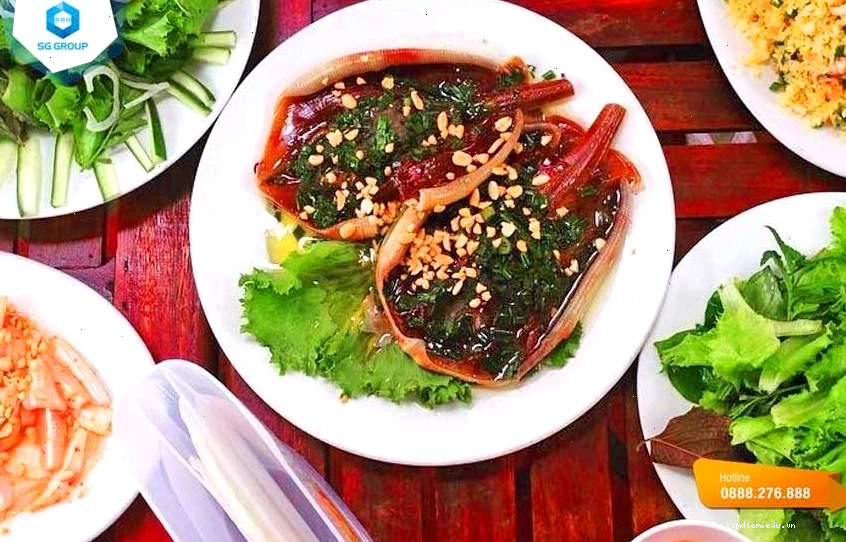 Món cá lồi xối mỡ hành đặc trưng của Mũi Né