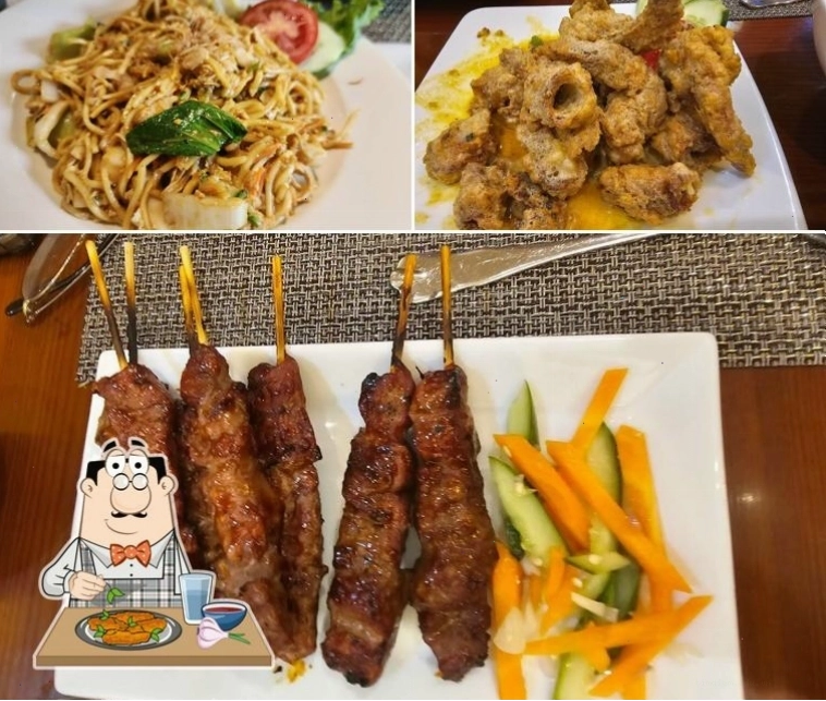 Món cánh gà chiên giòn tại Batavia Halal Indonesian Restaurant & Cafe