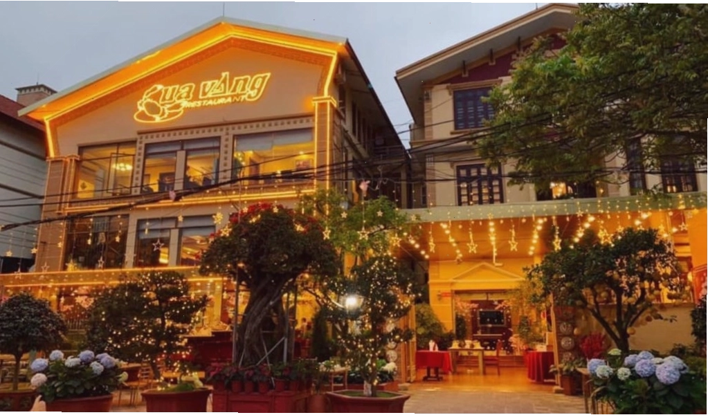 Món cua hấp tươi ngon tại Nhà hàng Cua Vàng