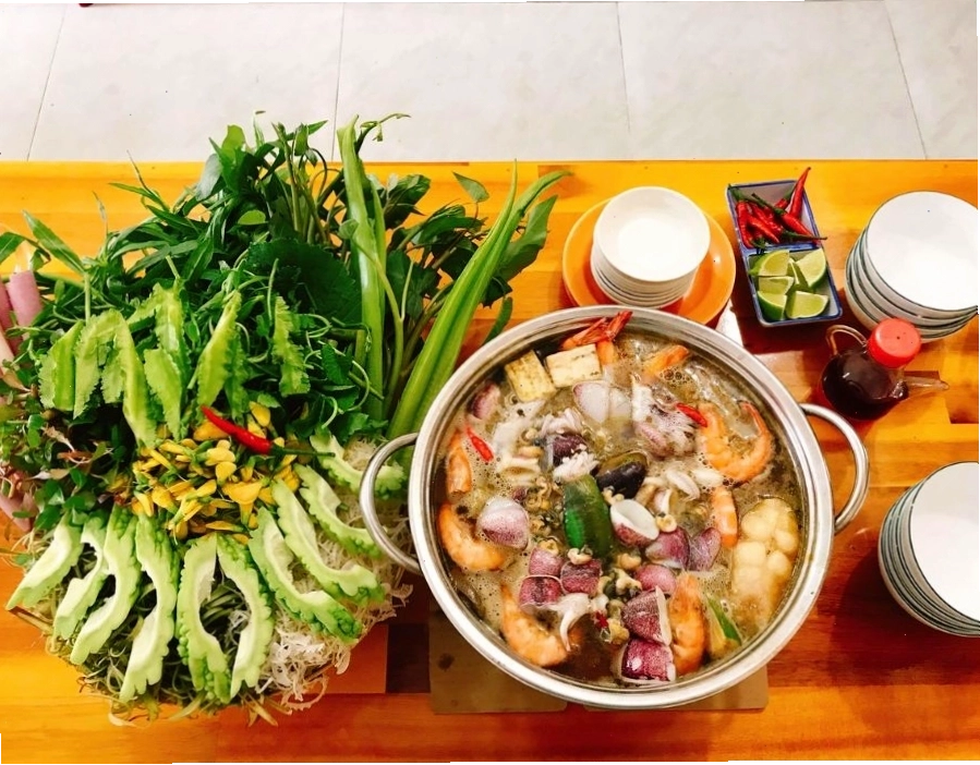 Món lẩu mắm hấp dẫn tại Lẩu mắm Cây Dừa Sóc Trăng