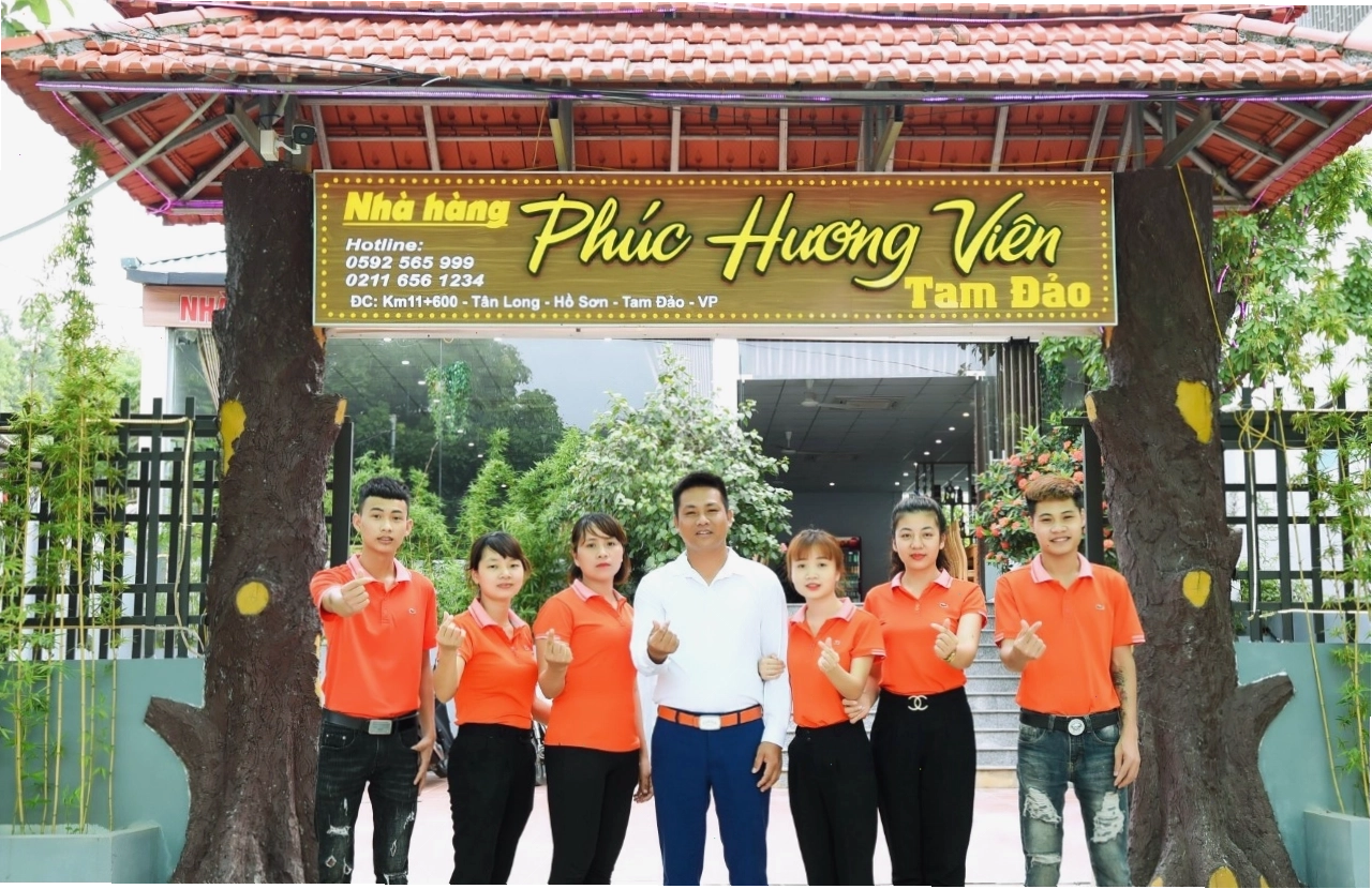 Món lợn mán hấp dẫn tại nhà hàng Tuấn Hương