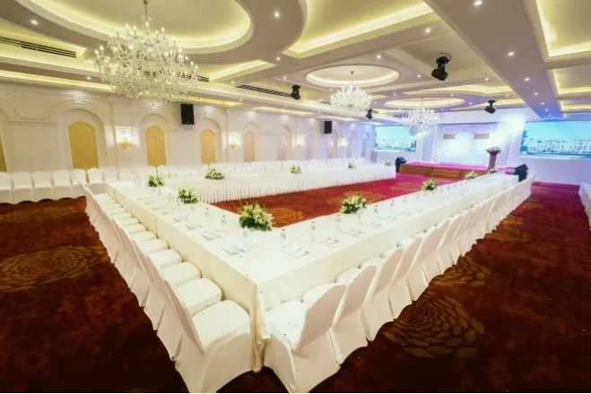 Món tráng miệng hấp dẫn tại nhà hàng Hương Phố