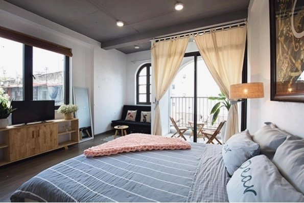 Một căn phòng được thiết kế nghệ thuật tại Sazi Home