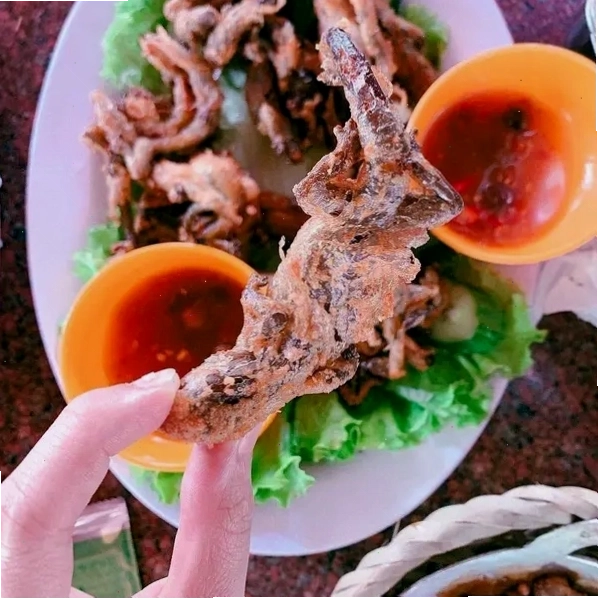 Một góc kiến trúc tại khu du lịch Núi Bà Đen