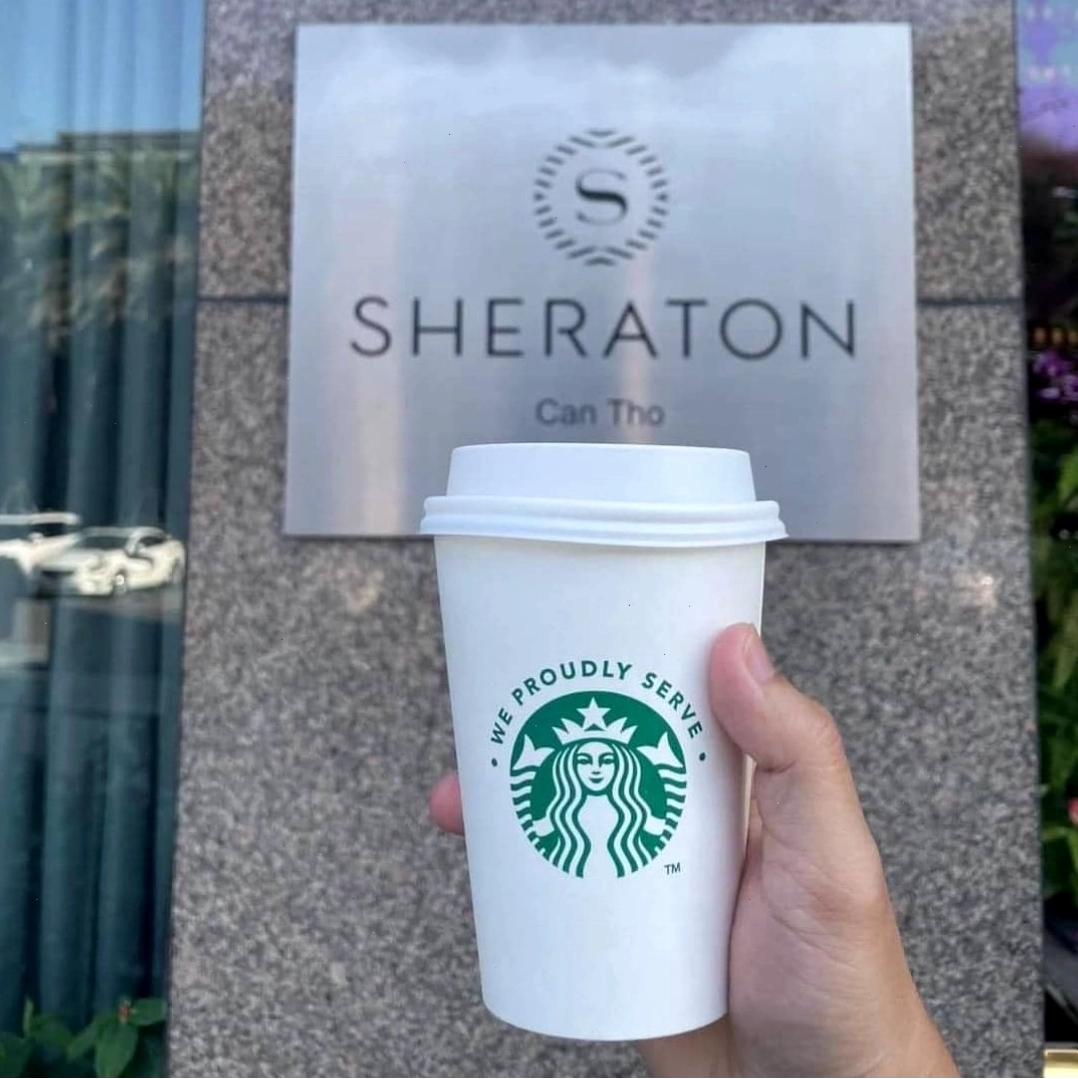 Một góc ngồi sang trọng tại Starbucks Cần Thơ