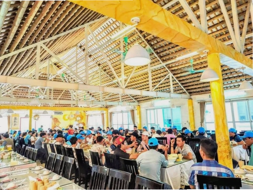 Một góc nhìn khác về không gian nhà hàng Thăng Long