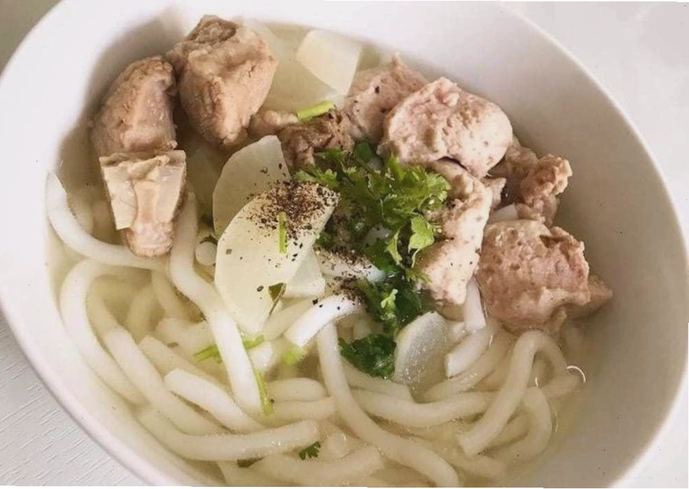 Một góc phòng nghỉ tại Khách sạn Hà Trinh, chú trọng sự thoải mái
