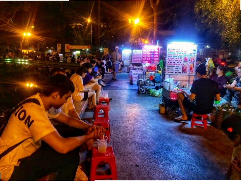 Một góc trang trí đẹp tại Hồ Con Rùa