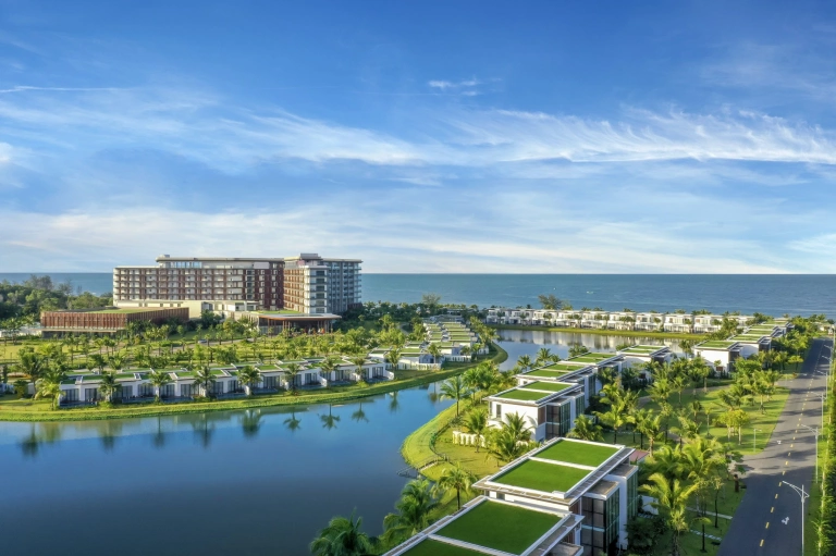 Mövenpick Resort Waverly Phú Quốc: Thiên Đường Nghỉ Dưỡng 5 Sao Bên Bãi Ông Lang