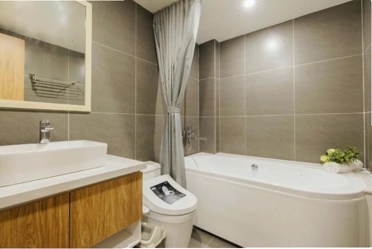 Myrcella Urban Studio có trang bị thêm bồn tắm lớn và nhiều đồ dùng cá nhân miễn phí