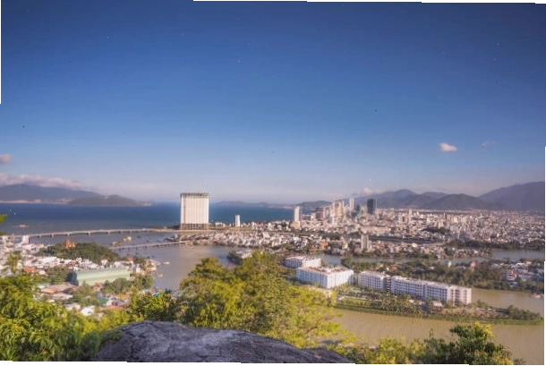 Ngắm nhìn Nha Trang từ đỉnh núi