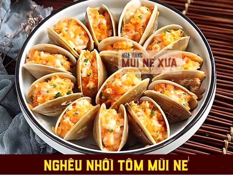 Nghêu nhồi tôm hấp dẫn tại Mũi Né Xưa