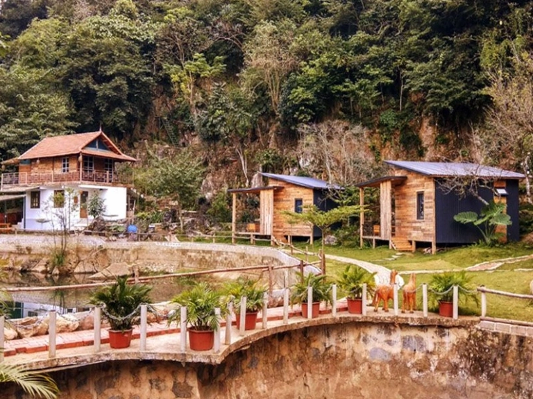 Nhà Bên Suối Homestay Mộc Châu: Trải nghiệm 'chữa lành' giữa núi rừng