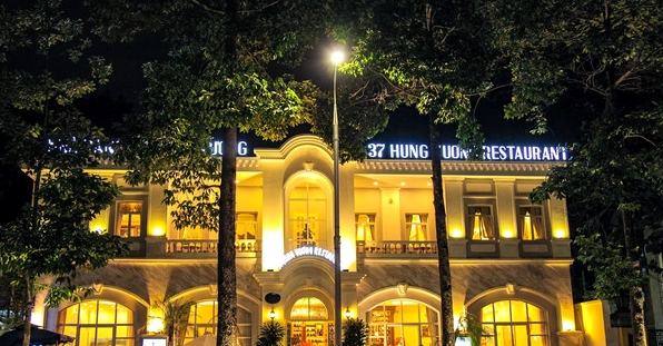 Nhà hàng 37 Hùng Vương: Không gian sang trọng và ẩm thực tinh tế