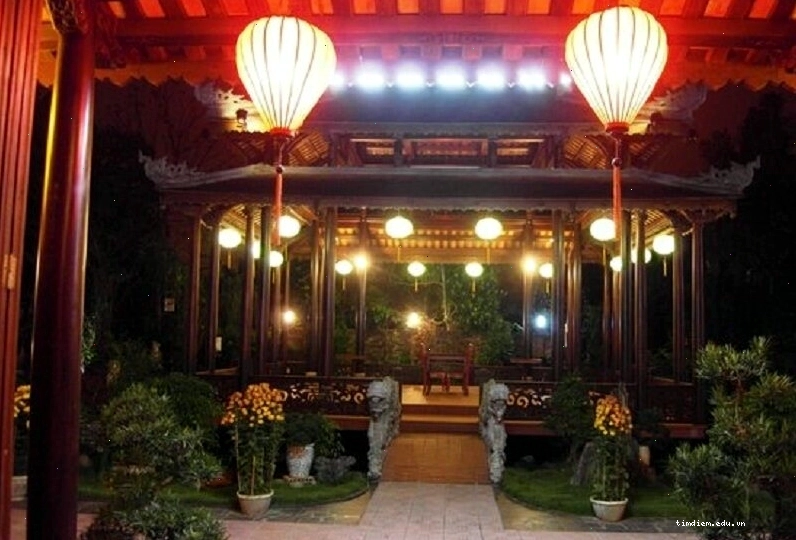 Nhà hàng Cafe Vỹ Dạ Xưa - Điểm dừng chân lý tưởng thưởng thức ẩm thực Huế