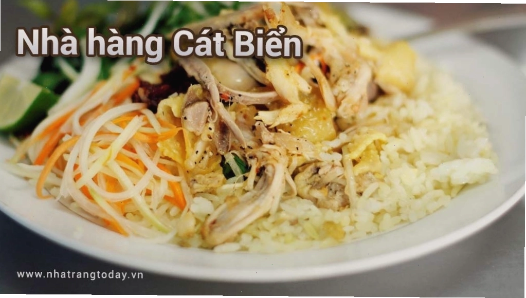 Nhà hàng Cát Biển Nha Trang với không gian thoáng đãng nhìn ra biển