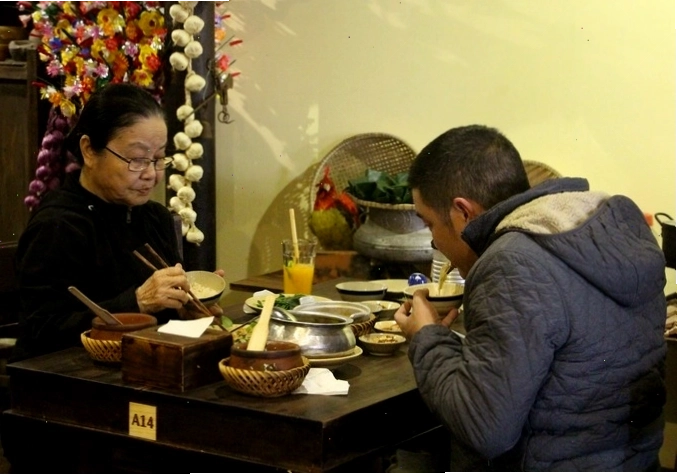 Nhà hàng Chạn Huế được cả người dân địa phương và du khách yêu thích