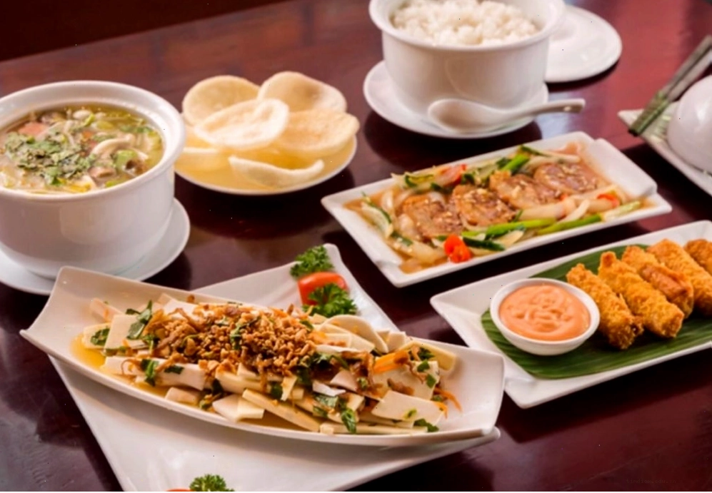 Nhà hàng Chay Bếp Xanh An Duyên với thực đơn đa dạng