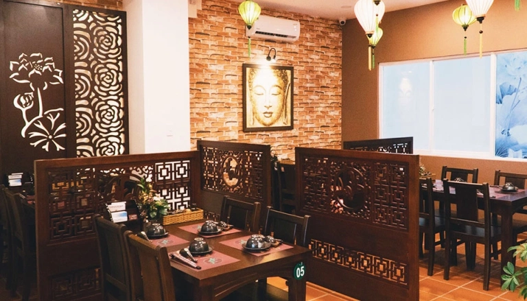 Nhà hàng chay Hạnh Nguyện: Điểm đến ẩm thực thanh tịnh giữa lòng Sài Gòn