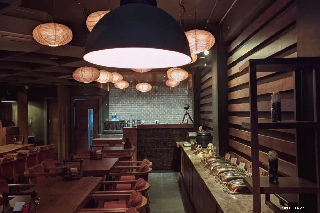Nhà hàng City High Dining với không gian sang trọng