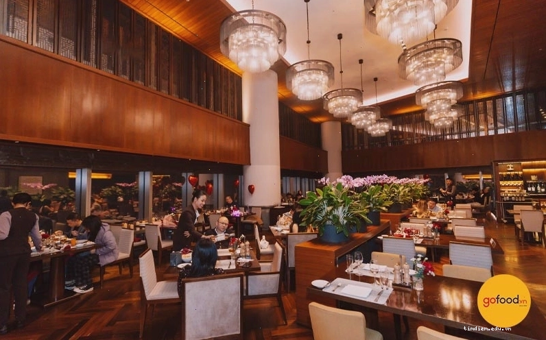 Nhà hàng Fine Dining Hà Nội Grill 63 với tầm nhìn đẹp