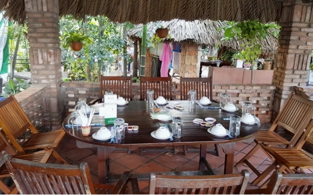 Nhà hàng Lan Anh