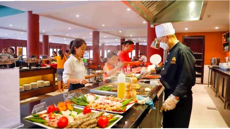 Nhà hàng phục vụ ăn uống tại Công viên Rồng
