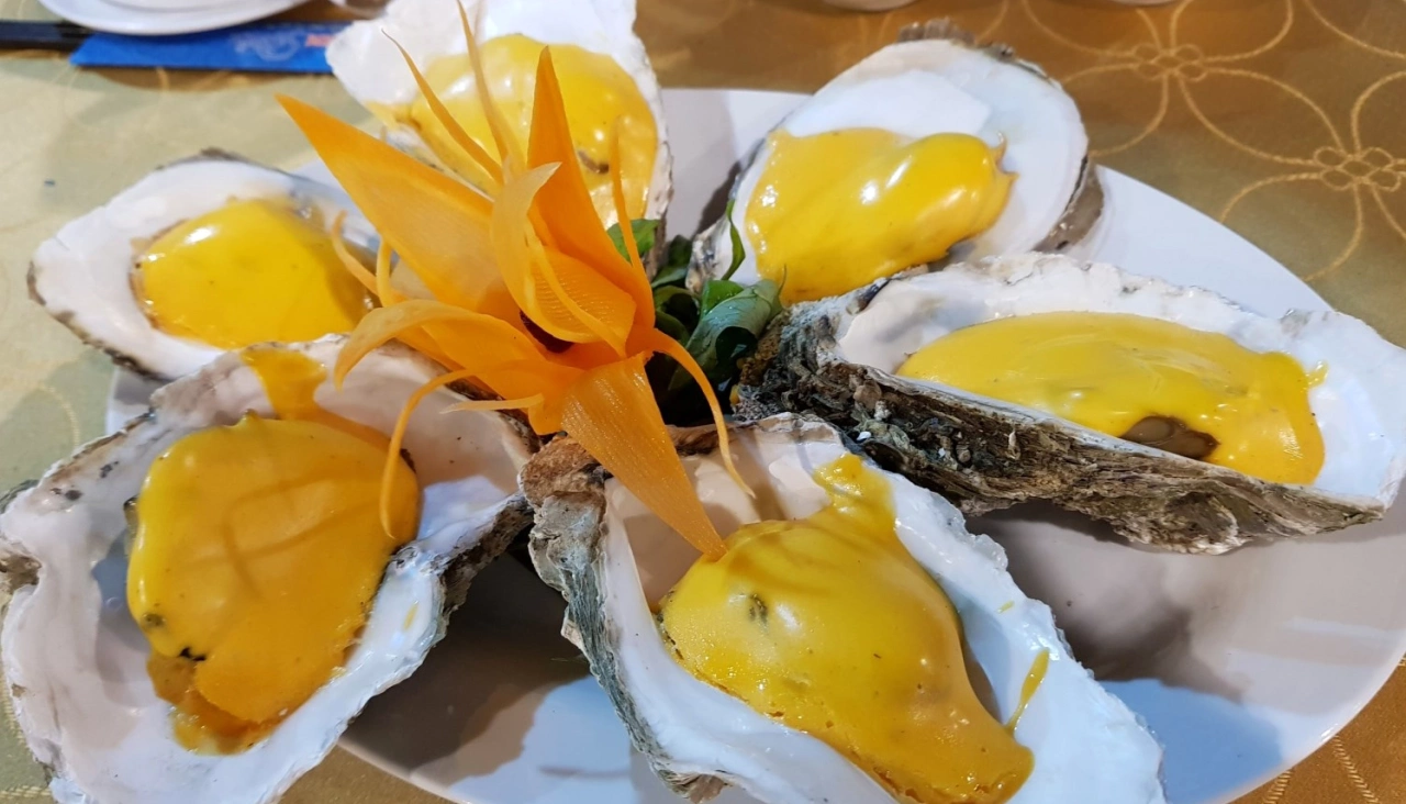 Nhà hàng Rạng Biển: Điểm hẹn hải sản tươi ngon và trải nghiệm ẩm thực độc đáo tại TP.HCM