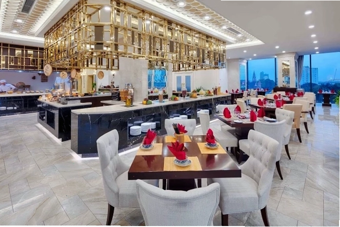 Nhà hàng sang trọng tại Vinpearl Condotel Riverfront Đà Nẵng