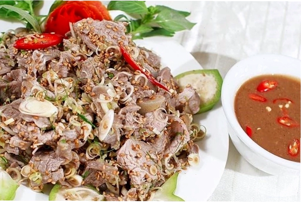 Nhà hàng Thăng Long với kiến trúc tinh tế