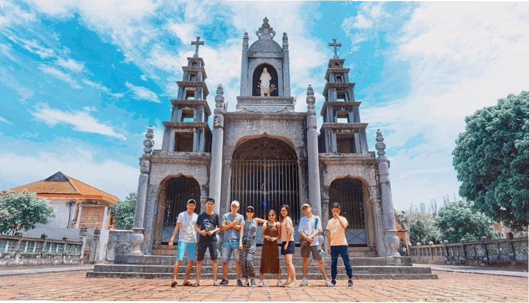 Nhà thờ đá Phát Diệm - kiệt tác kiến trúc độc đáo tại Ninh Bình