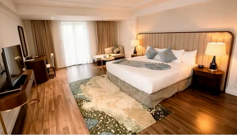 Nhà thờ Giáo xứ Phú Nhai với kiến trúc đồ sộ và ấn tượng