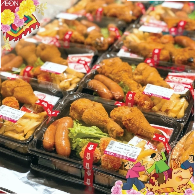 Nhiều món ăn Việt hấp dẫn được bày bán tại khu Delica World, AEON Mall Hà Đông