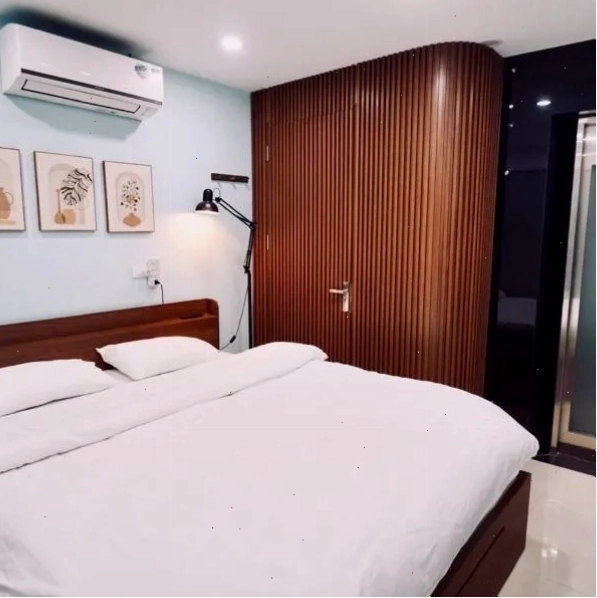 Niah Cozy Home - Train Street với không gian độc đáo
