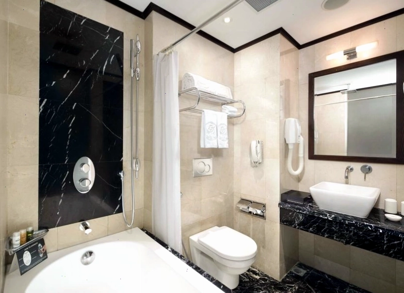 Nội thất sang trọng và tiện nghi trong phòng nghỉ tại Silk Path Hotel Hanoi