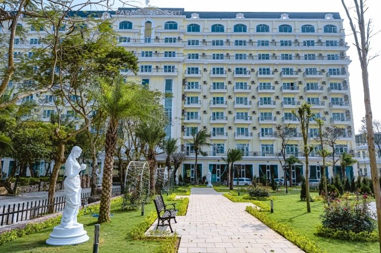 Paracel Resort Hải Tiến: Trải nghiệm nghỉ dưỡng hoàn hảo bên bờ biển
