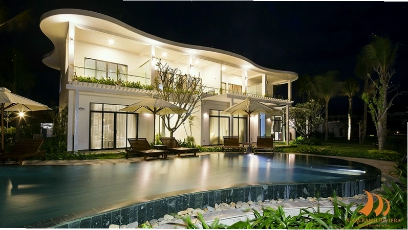 Phòng Beach Front Pool Villa sang trọng với hồ bơi riêng