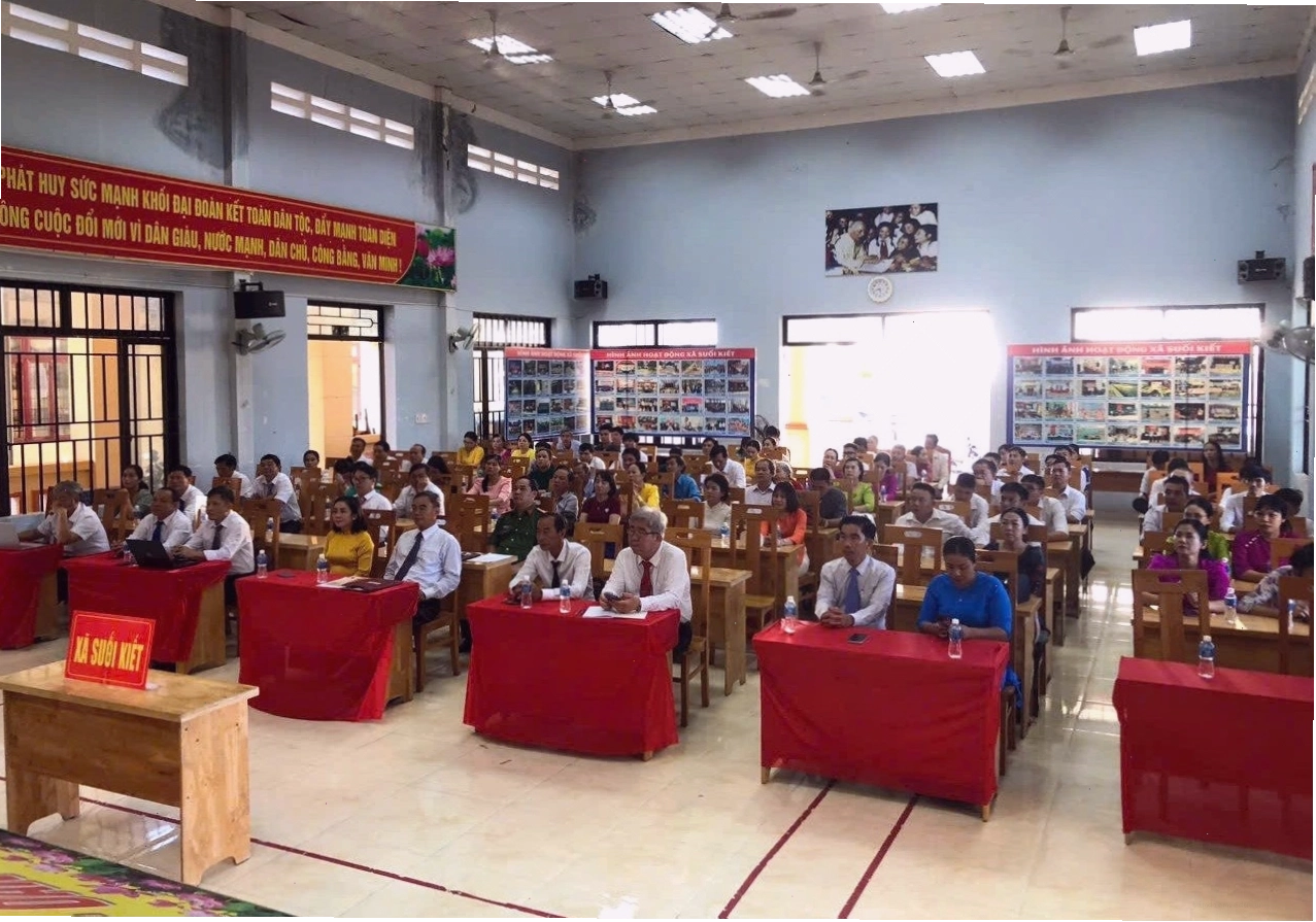 Phong cảnh thiên nhiên hấp dẫn tại Suối Kiết